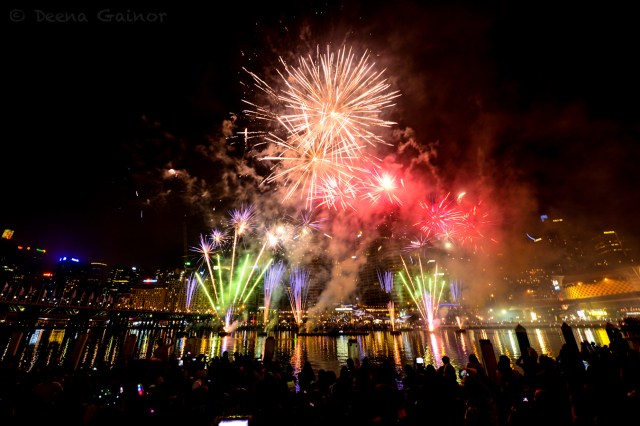 RTW AUS Sydney Fireworks 2 wm